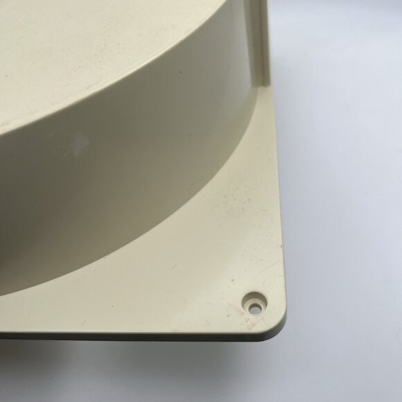 Vintage Tupperware Wall Mount Lid Organizer Round 1646-2 USA Mid Century Almond - Picture 9 of 9